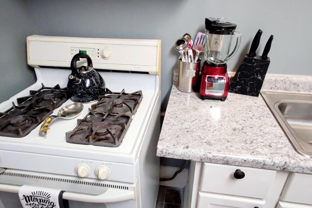 Appartement Entire #2/minutes To Downtown *