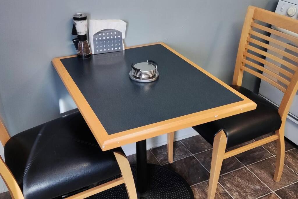 Entire #2/minutes To Downtown Indianapolis